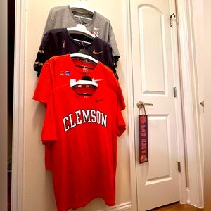 Bundle of 4… Mens Nike Clemson T-Shirts. All XXL (CT0025)